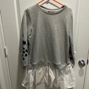 Sweatshirt tunic with velvet flowers